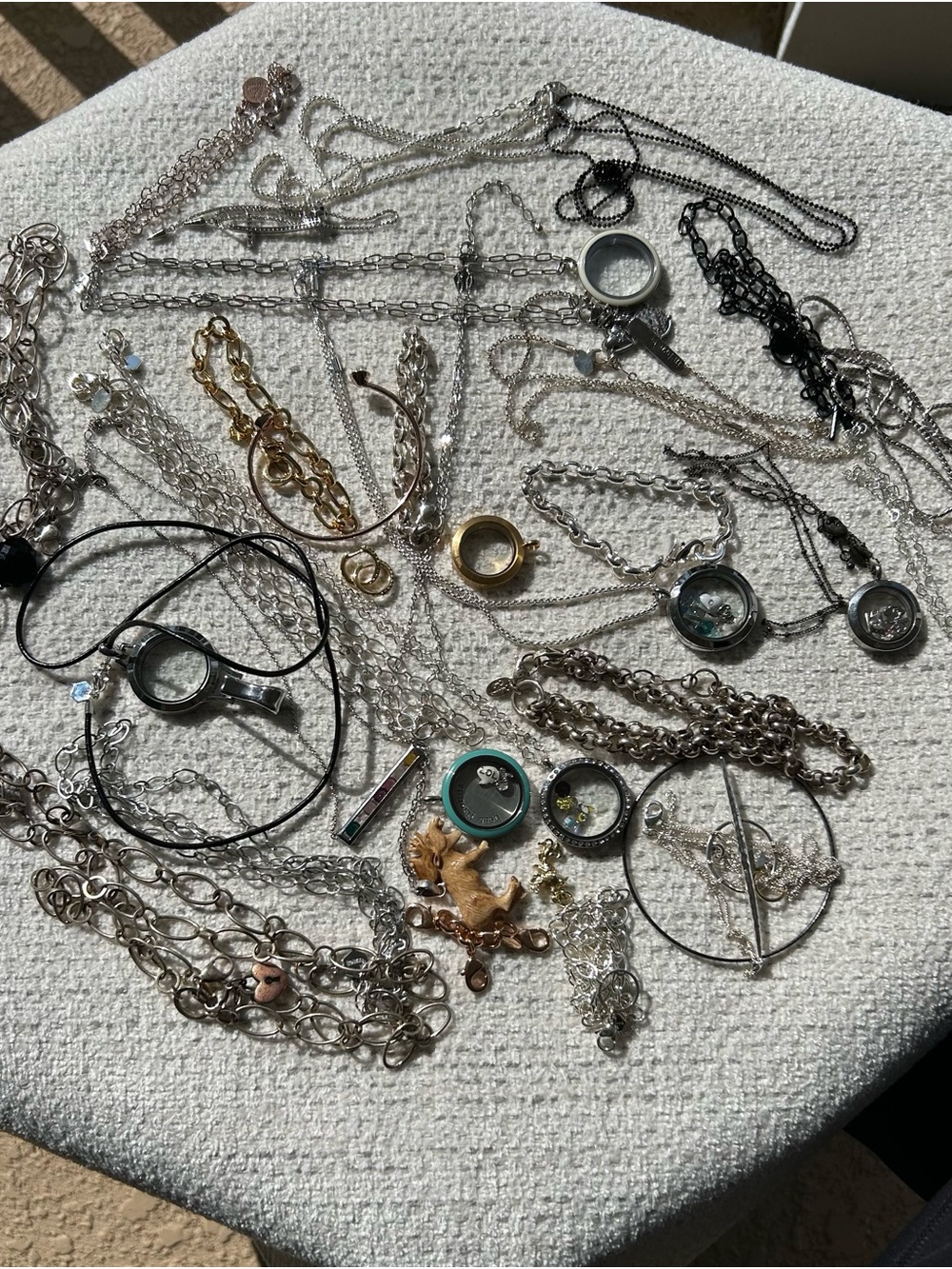 Origami owl 31 pieces lot